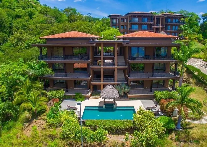 Ocean Views, Private Terrace & Concierge *