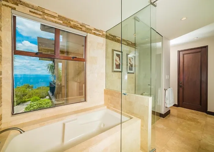 Ferienhaus Ocean Views, Private Terrace & Concierge